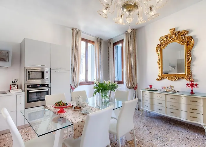 Apartman Perla Con Vista Canale