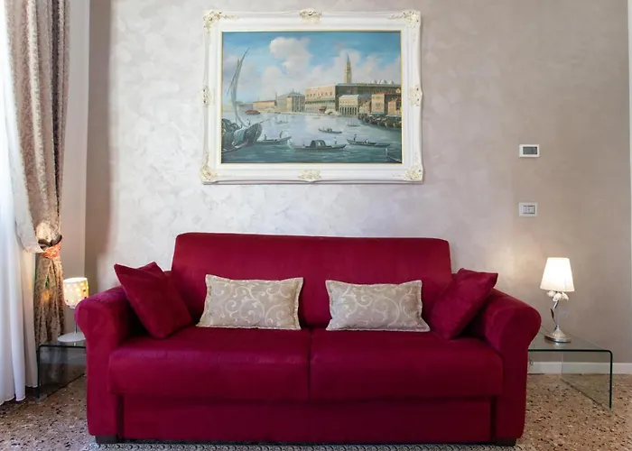 Perla Con Vista Canale Velence