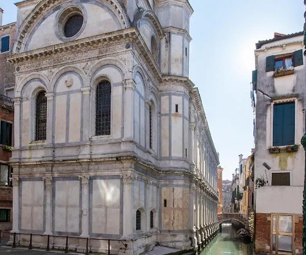 Perla Con Vista Canale Velence