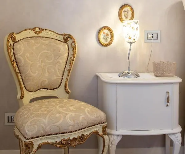 Perla Con Vista Canale Velence