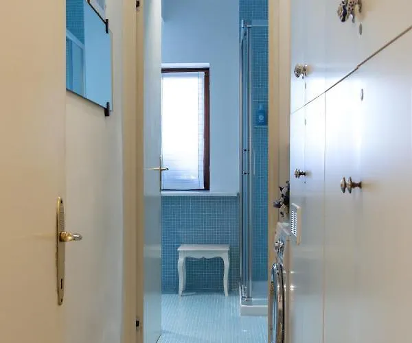 Perla Con Vista Canale Lägenhet *